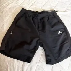 adidas パンツ