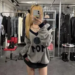 ARMANI アルマーニ　vネック　コットン混　ニット　ロゴ入り　ワッペンのサムネイル