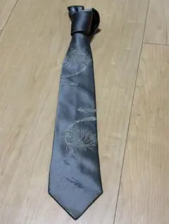 Dominique France シルク グレー ネクタイ