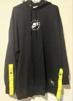 NIKE フード付きパーカー ブラック