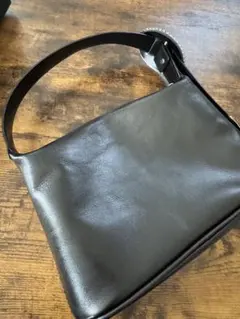 TOGAtoo レザーバッグのサムネイル