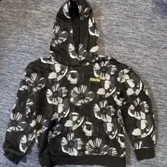 PUMA フラワーパターン パーカー 140cm ブラック　花柄