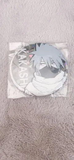 NARUTO はたけカカシ SEGA シャイニーカラー 缶バッジ - メルカリ