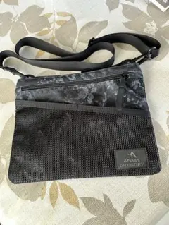 Item thumbnail for item a1968cf5-0d07-4a40-a3fe-22a1883e234b