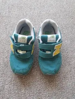 New Balance 313 スニーカー 緑/黄色 18cm