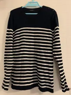 ボーダーカットソー 長袖、ニット　セーター　薄手の素材です
