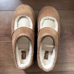 未使用✿UGG✿ アグ　W Bea Mary Jane ビア メリー ジェーンのサムネイル