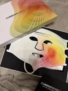 年末年始！【美品中古】 currentbody LED 4in1 マスク CurrentBody Skin LED 4イン1 マスク ｜LEDマスク | カレントボディ