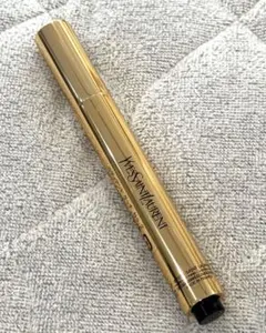 イヴサンローラン ラディアントタッチ コンシーラー