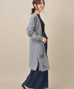 【新品試着のみ】レイカズン 花柄 ジャガード ロングカーデ グレー 花のサムネイル