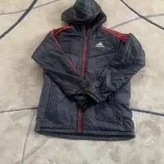 adidas 中綿　ジャンパー