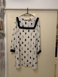 Item thumbnail for item d973165b-c4b4-4c7c-ba81-b20513efd2b8