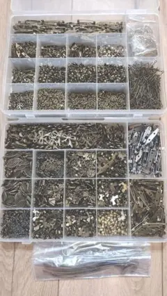 未使用　ハンドメイドパーツセット　金古美　大量　まとめ売り
