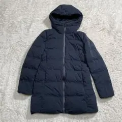 ユニクロ　シームレスダウンパーカ　ネイビー　M