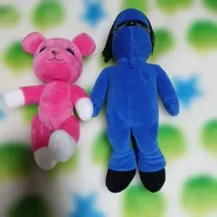 笑う犬の冒険のぬいぐるみと、ピンクのぬいぐるみ