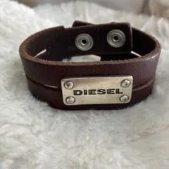 ほぼ未使用 ディーゼル DIESELスタッズブレスレット イタリア製 高級感 