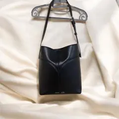 【美品】SHIPSforwomenNUCLE:ALAワンショルダーバッグブラック