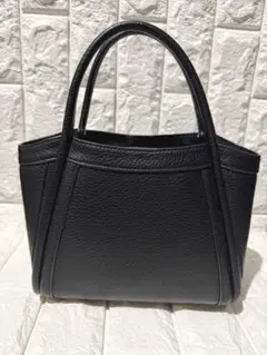 ブラックレザー ハンドバッグ 小型