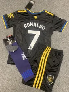 110cmユナイテッド新モデル　ロナウド　子供サッカーシャツソックスセット