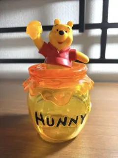 ディズニーランド購入 くまのプーさん ハニーポット フィギュア 小物入れ