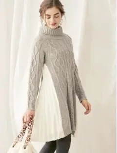 ケーブル編みタートルネックニットワンピース