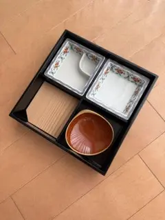 新品 みかえし 春 秋 ECHIZEN 越前漆器 懐石料理 皿 和製食器 重箱