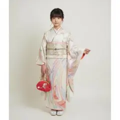 正絹☆本総絞り☆美と華やかさの象徴、孔雀尽くしのハーフ成人式～十三参り向け祝い着