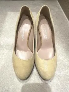 【値下げ可】銀座かねまつ　ベージュハイヒール