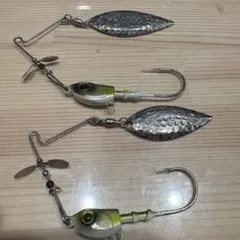 Item thumbnail for item 2fbe17ee-7e0c-4152-abf4-84a065c78de2