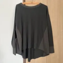【美品】Sukala Aラインロングスリーブトップス(L/ダークグレー)