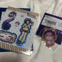 鬼滅の刃　胡蝶しのぶ　バレンタイン　アクスタ　アニマルクッキーバッジ