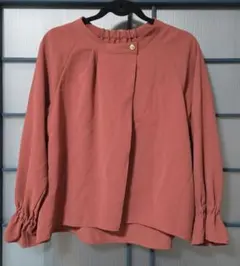 AuieF　ボタン付き長袖シャツ