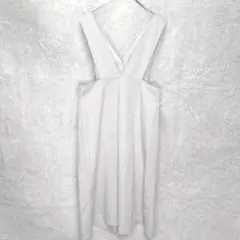 イーハイフンワールドギャラリー　ワンピース　アイボリー　Vネック 【F】