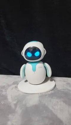 【最新アップデート済】Eilik（アイリック）卓上ロボットのサムネイル