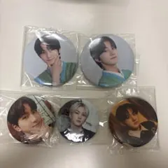 K-POP アイドル 缶バッジ 3個セット - メルカリ