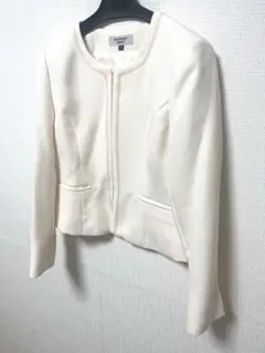 Raspberry Beret ノーカラージャケット ホワイト入学式フォーマル