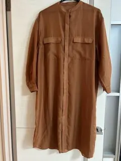 【THE SHOP TK】シアー ロングシャツ ブラウン Mサイズのサムネイル