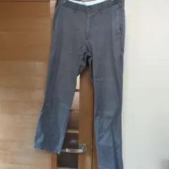 無印良品 グレー スラックス パンツ88cmのサムネイル