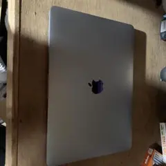 MacBook Air 訳あり　購入者が辞退した為上げ直します