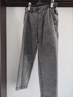 niko and…ストレッチテーパードパンツ　グレーデニムのサムネイル