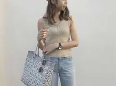 Item thumbnail for item 6550161d-f2e2-47db-99bc-47cafded2a59