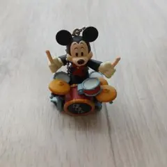 ディズニー BBB ミッキー ドラム キーホルダー - メルカリ