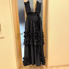 PERNA ホイップランダムフリルワンピース　ブラックＬ ホイップランダムフリルワンピース（ワンピース）｜PERNA