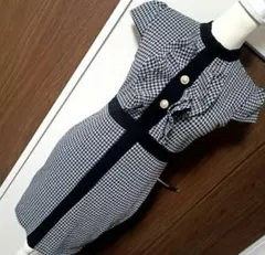 最終値下げ 千鳥格子柄 パールボタン 胸元フリル 半袖 タイトミニドレス