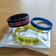 RADWIMPS ラババン キーホルダー ベルト ミサンガ など13個セット キーホルダー – RADWIMPS ONLINE STORE