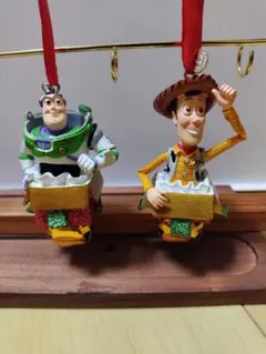 2018年 ディズニーストア オーナメント　バズ、ウッディセット！