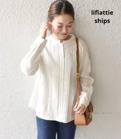 liflattie ships　レース×タックブラウス　オフホワイト　上品　清楚のサムネイル