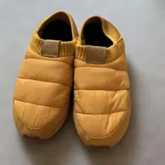 Teva イエロースリッポン
