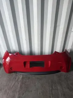 トヨタ IQ NGJ10 カラ:3P0 トリム: LC71 リアバンパー 赤 トヨタ IQ NGJ10 カラ:3P0 トリム: LC71 フロントバンパー 赤 - メルカリ