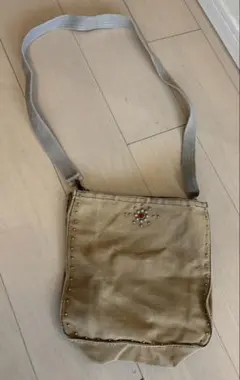 ナンバー44 n°44 ミリタリーショルダーバッグ